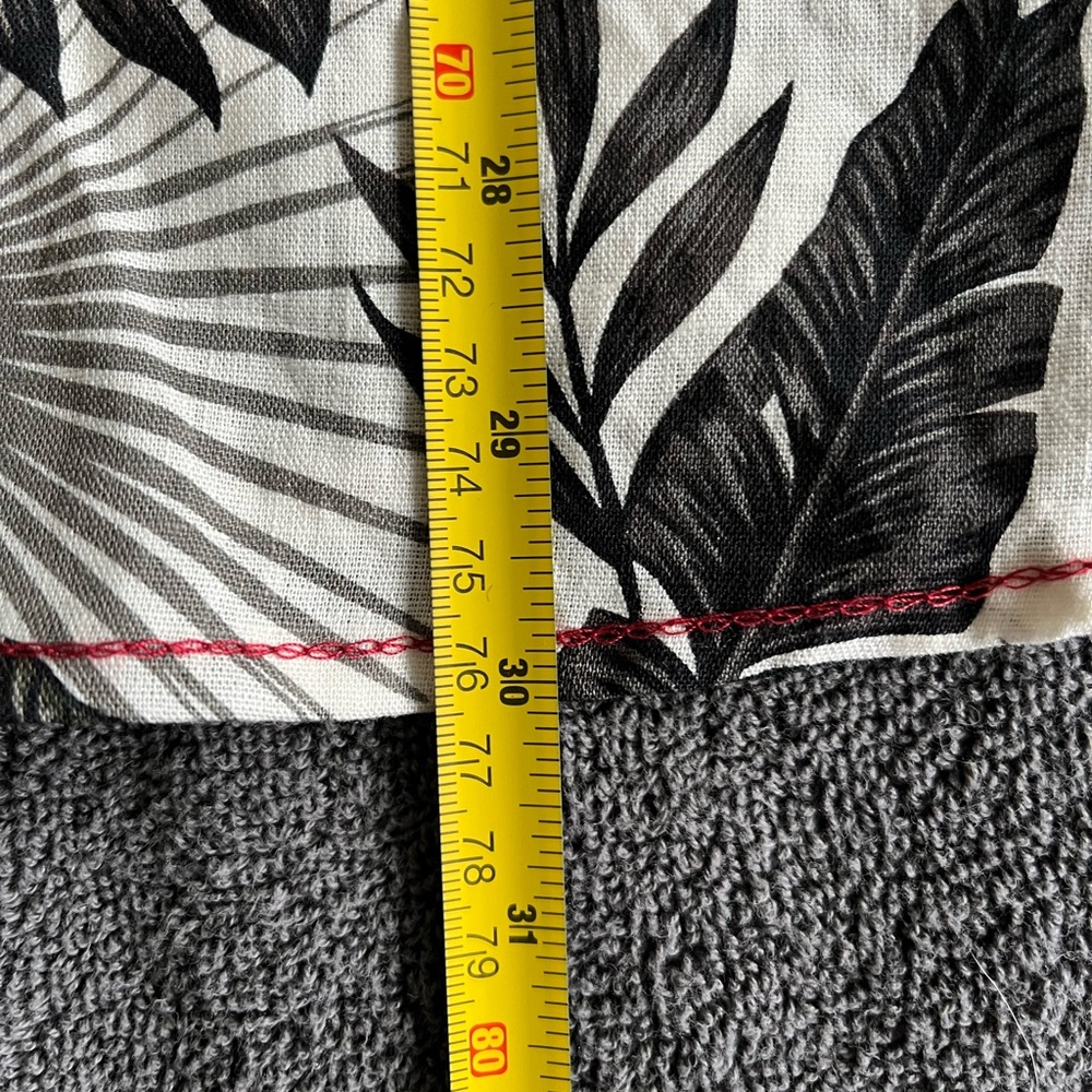 Public Beach | Men's LEAVES PRINT Short Sleeve Shirt | Size L - Picture 6 of 6
